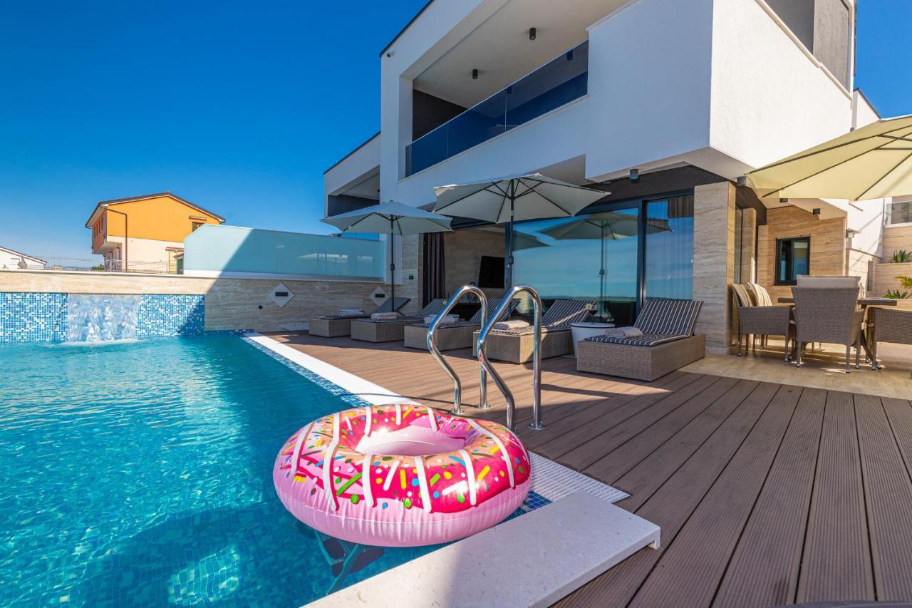 Villa Marassi With Heated Pool, Hot Tub And Sauna Crikvenica Εξωτερικό φωτογραφία