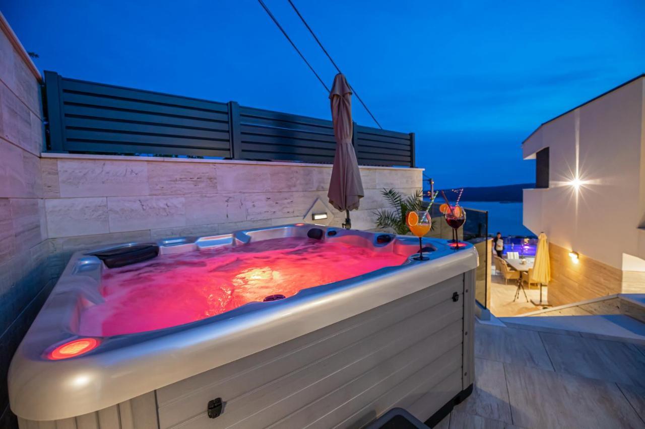 Villa Marassi With Heated Pool, Hot Tub And Sauna Crikvenica Εξωτερικό φωτογραφία