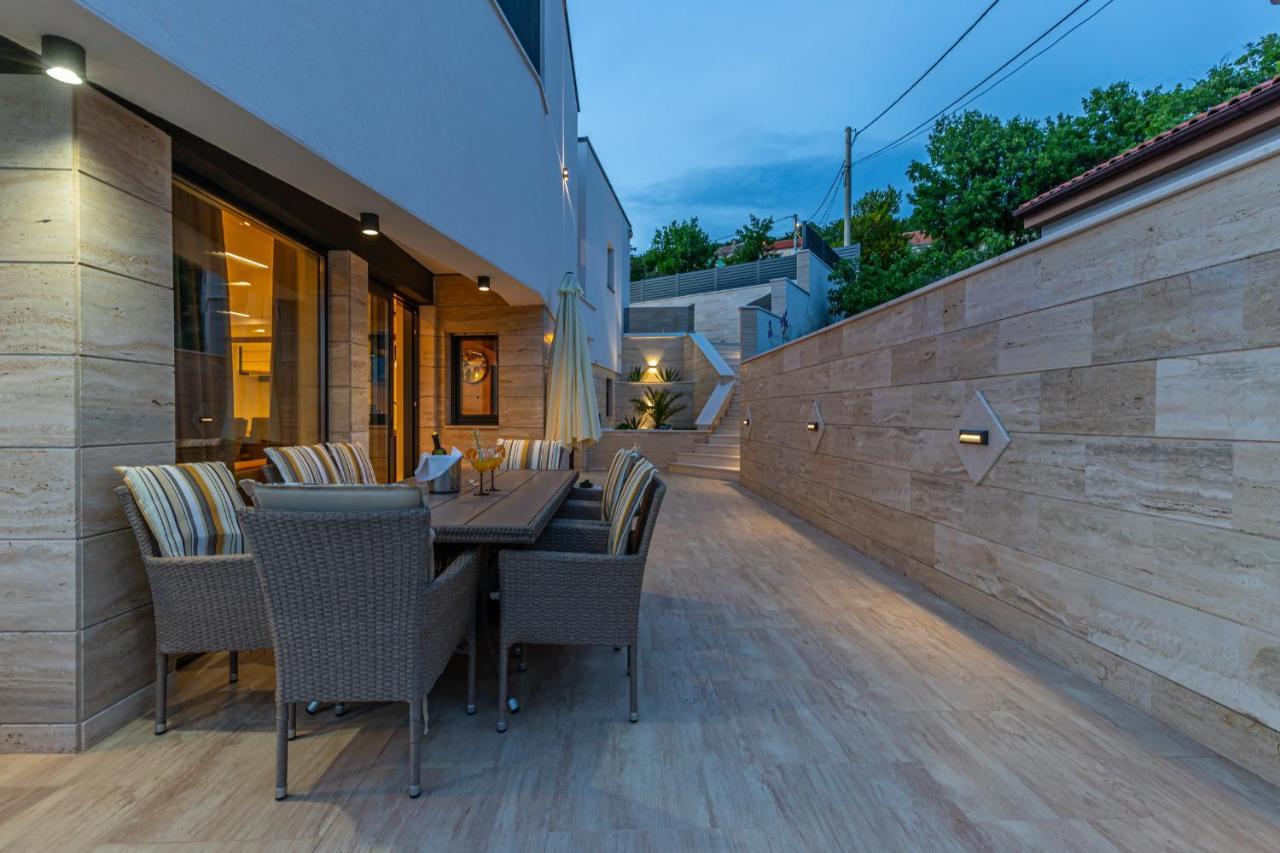 Villa Marassi With Heated Pool, Hot Tub And Sauna Crikvenica Εξωτερικό φωτογραφία