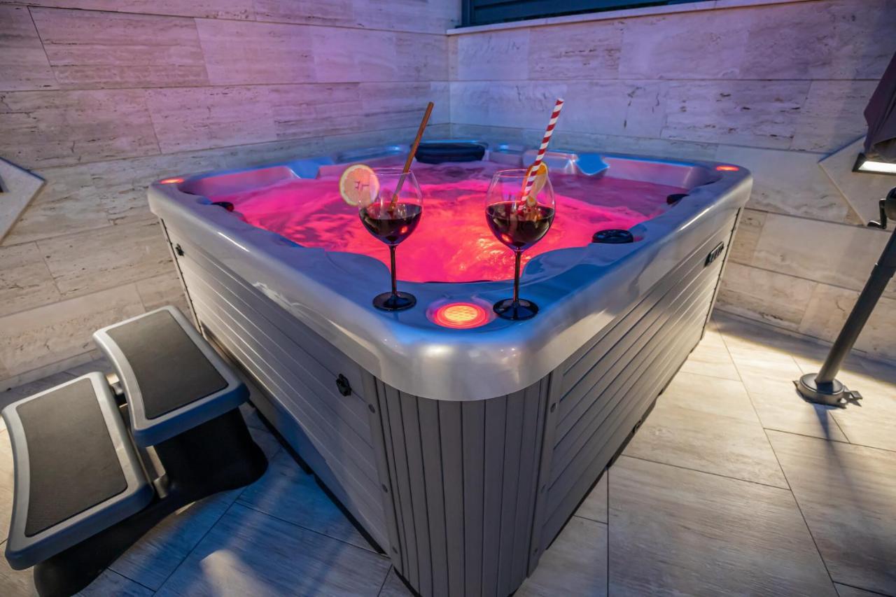 Villa Marassi With Heated Pool, Hot Tub And Sauna Crikvenica Εξωτερικό φωτογραφία
