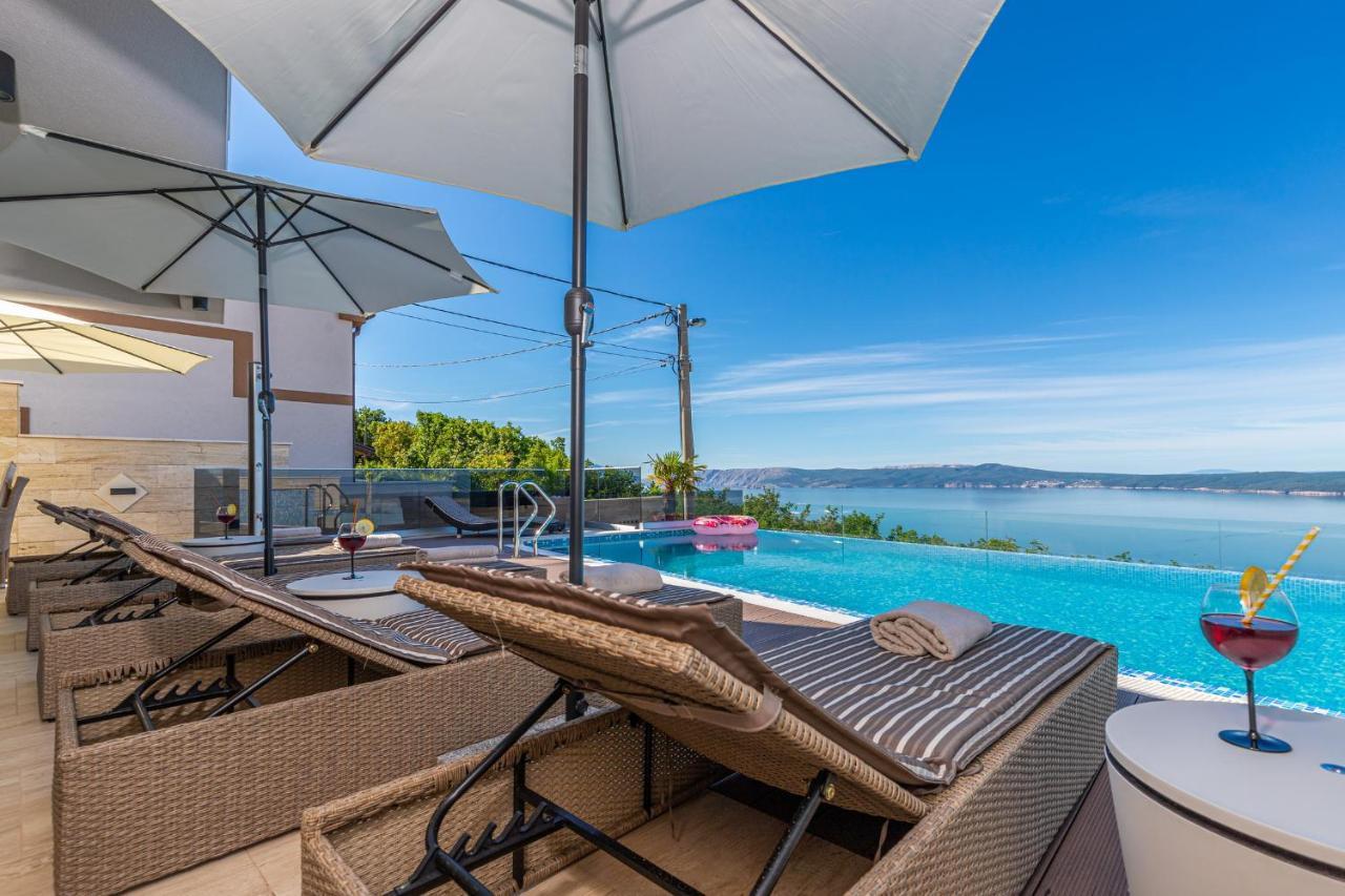 Villa Marassi With Heated Pool, Hot Tub And Sauna Crikvenica Εξωτερικό φωτογραφία